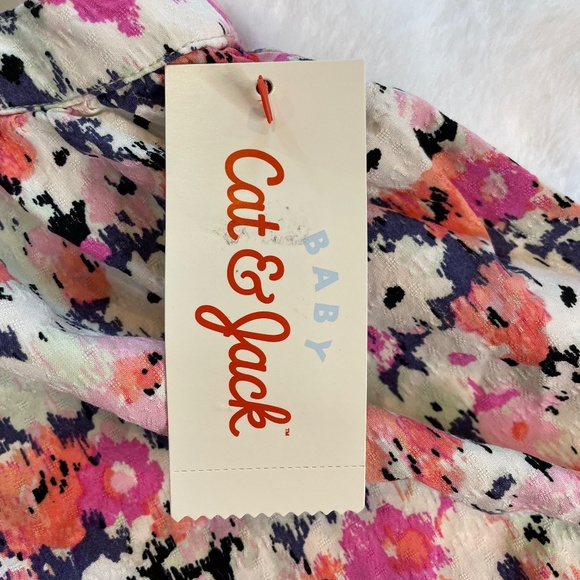 Cat & Jack Floral Romper Baby Infant 0-3M Pink Orange Gray White New with Tags - Picture 3 of 7